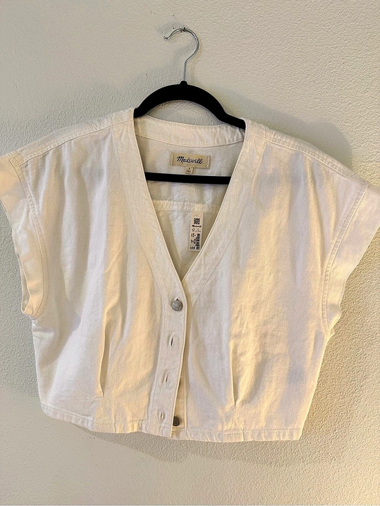 Madewell Tops - Madewell Cropped Vest in Airy Denim Button Front Top White Size 8, NWT